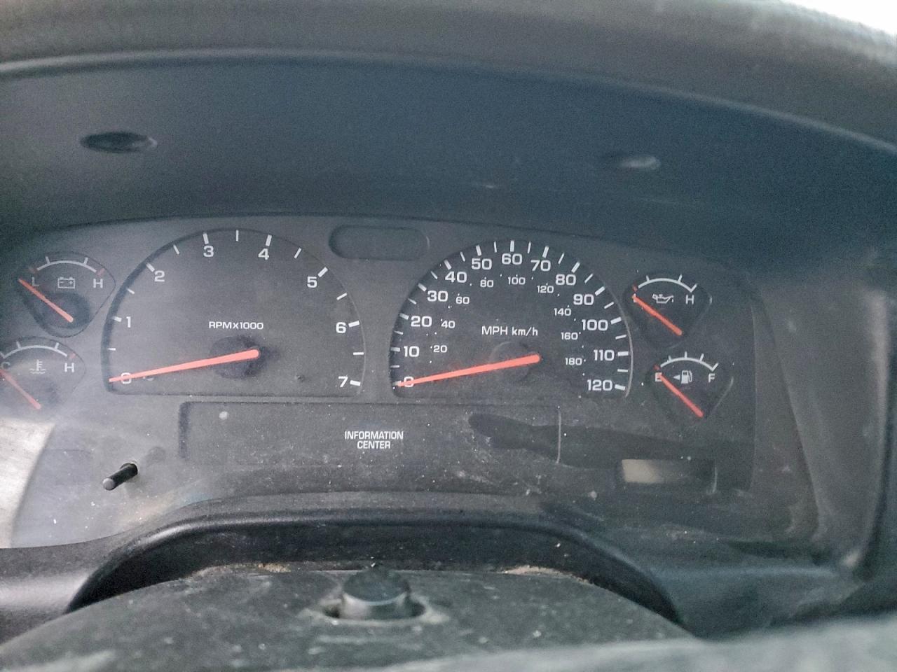 Dodge Dakota Quad Sport Image 6