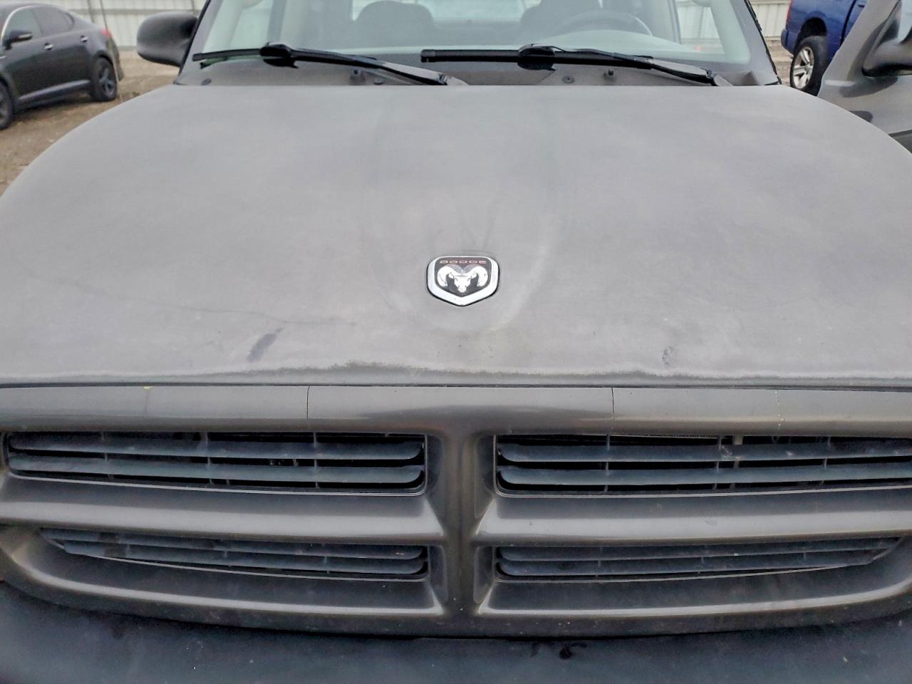 Dodge Dakota Quad Sport Image 8