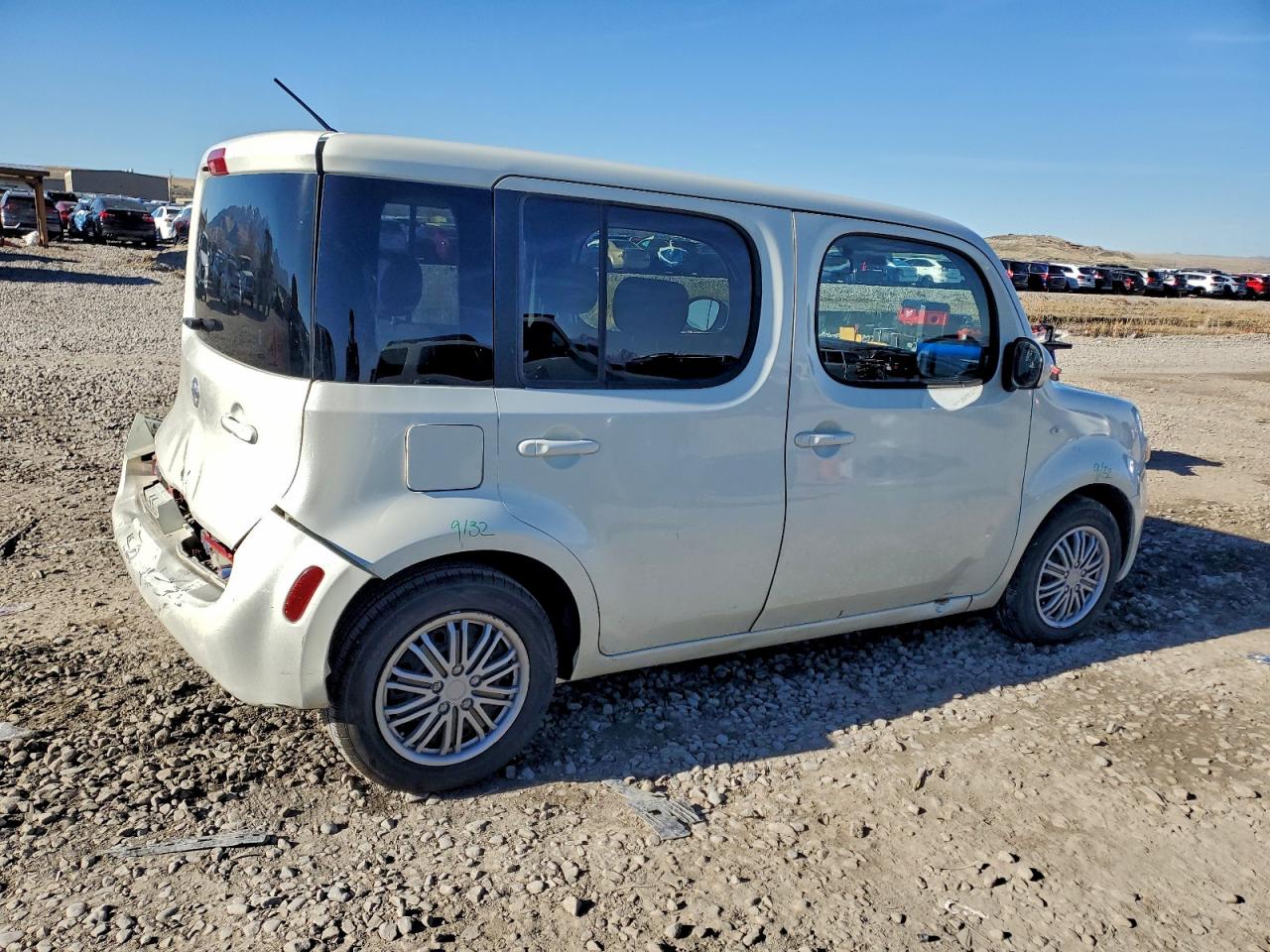 Nissan cube Base Image 5