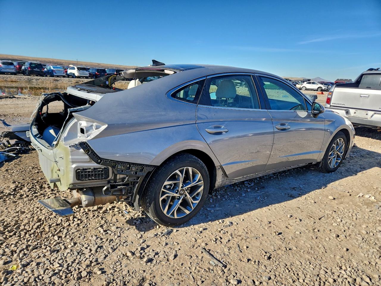 Hyundai SONATA Sel Image 7