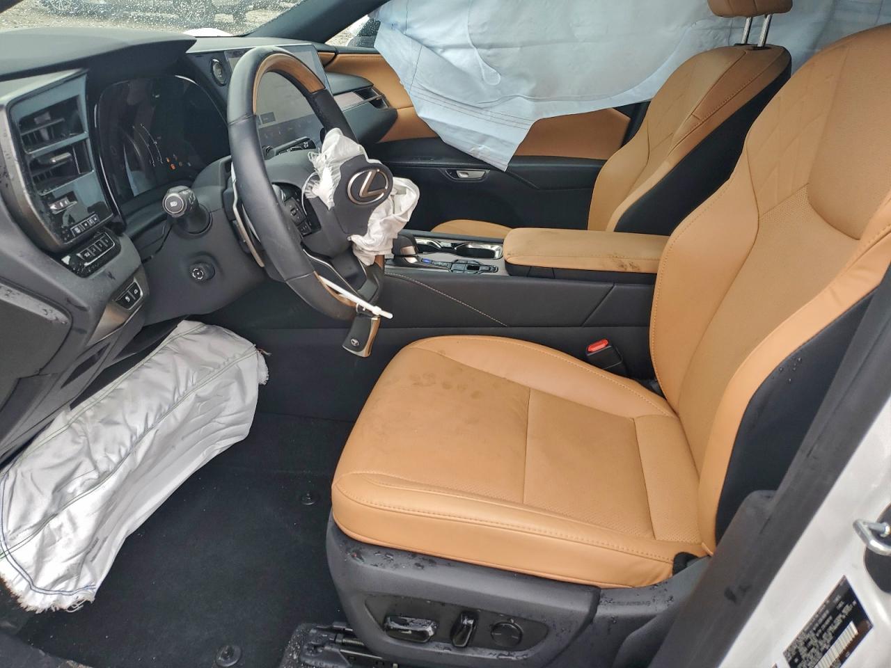 Lexus RX 350 Base Image 9