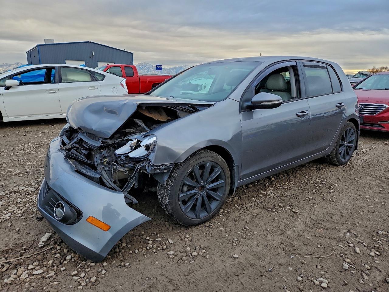 Volkswagen Golf Image 1