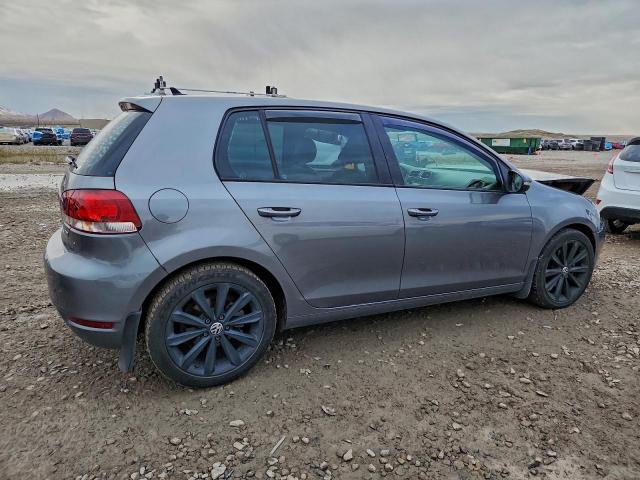 Volkswagen Golf Image 2