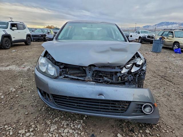 Volkswagen Golf Image 4