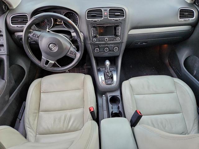 Volkswagen Golf Image 3