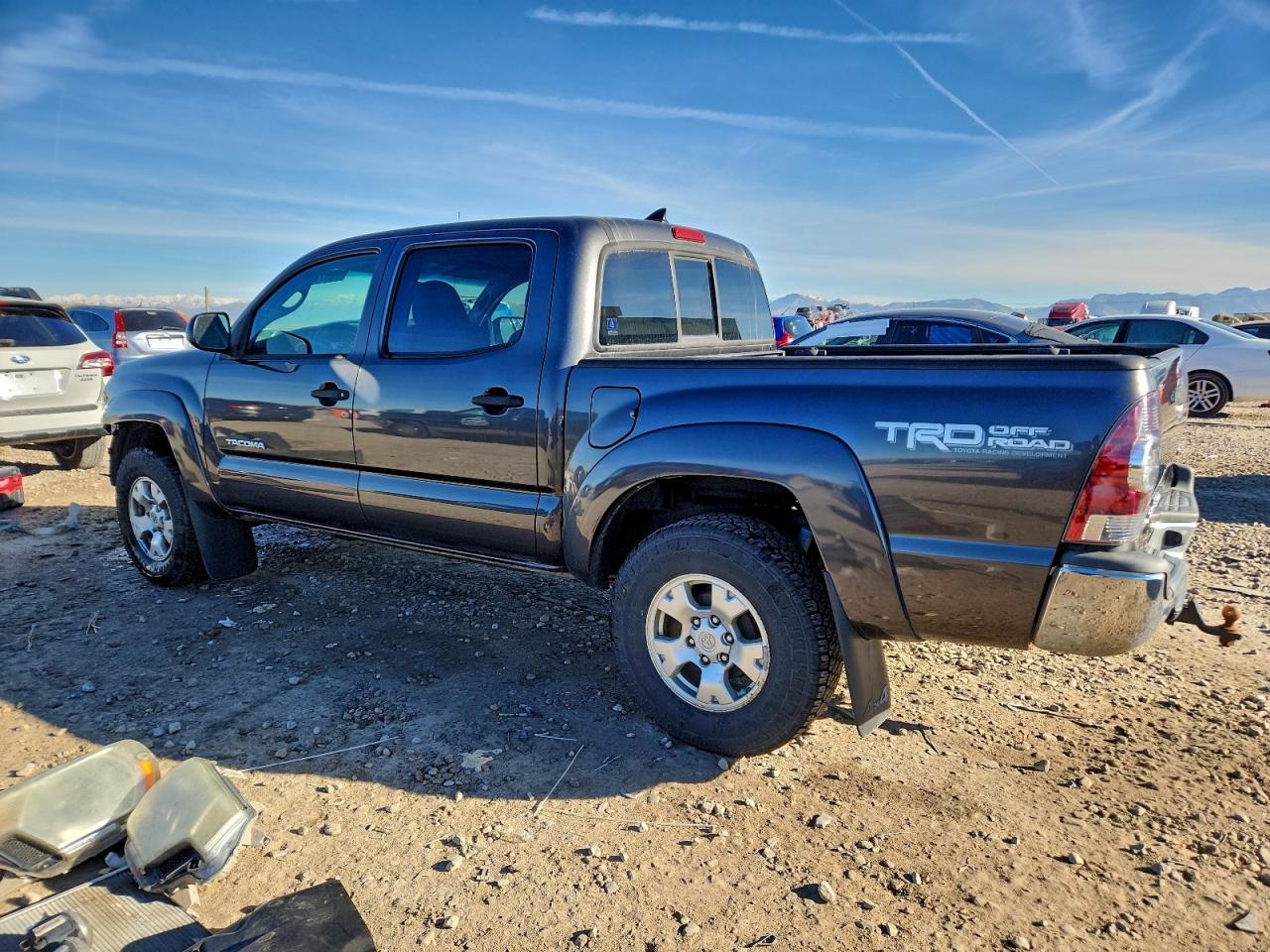 Toyota Tacoma Double Cab Image 4