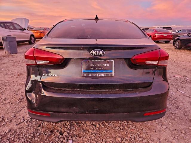 Kia Forte Lx Image 3