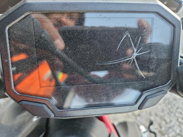 Kawasaki Zr900 F F Image 8