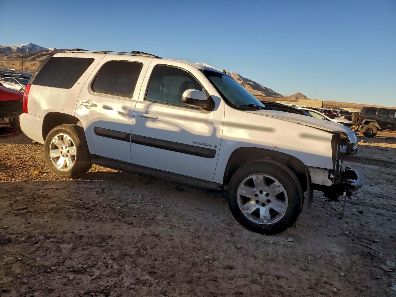 GMC Yukon Slt Image 8