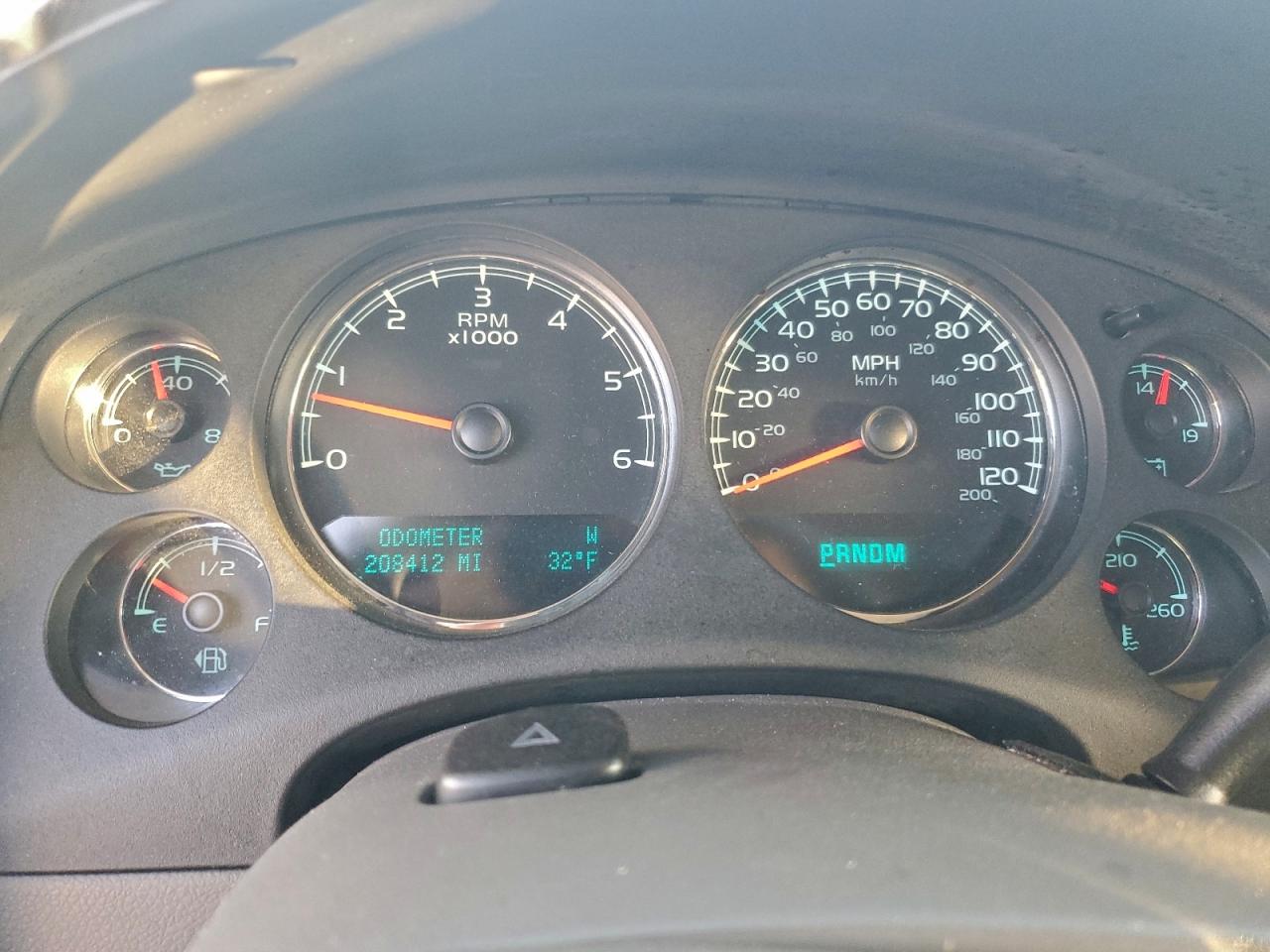 GMC Yukon Slt Image 13