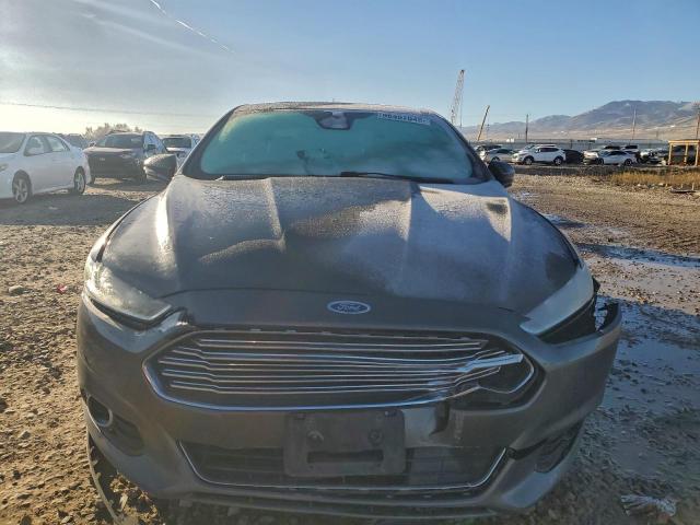 Ford Fusion Titanium Phev Image 4