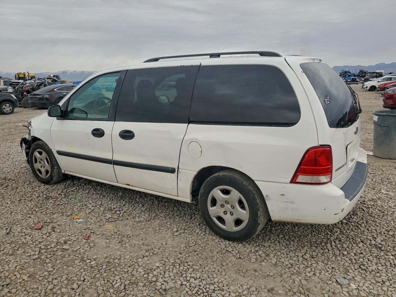 Ford Freestar Se Image 2