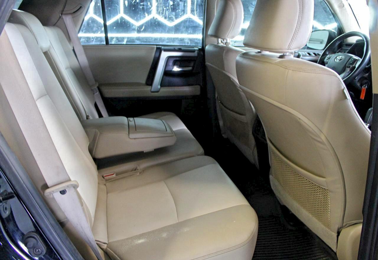 Toyota 4Runner Sr5/sr5 Premium Image 8