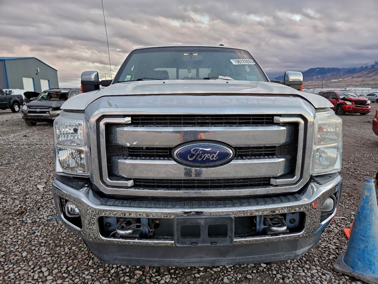 Ford F-350 Super Duty Image 7