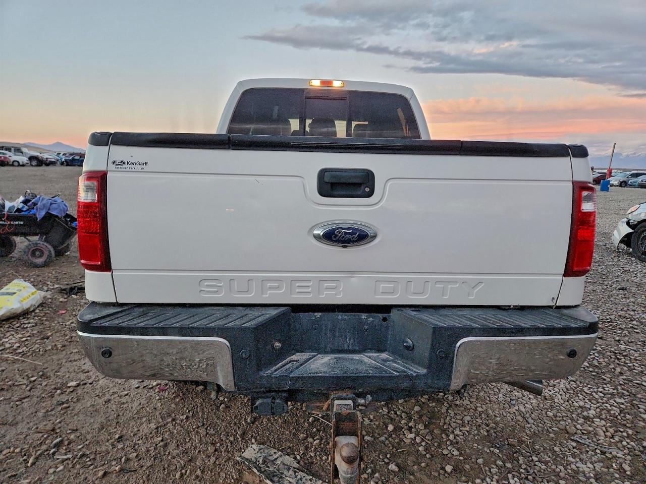 Ford F-350 Super Duty Image 9