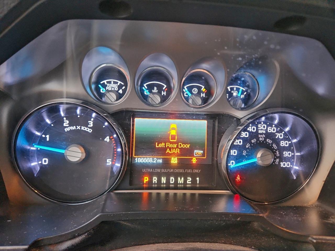 Ford F-350 Super Duty Image 6