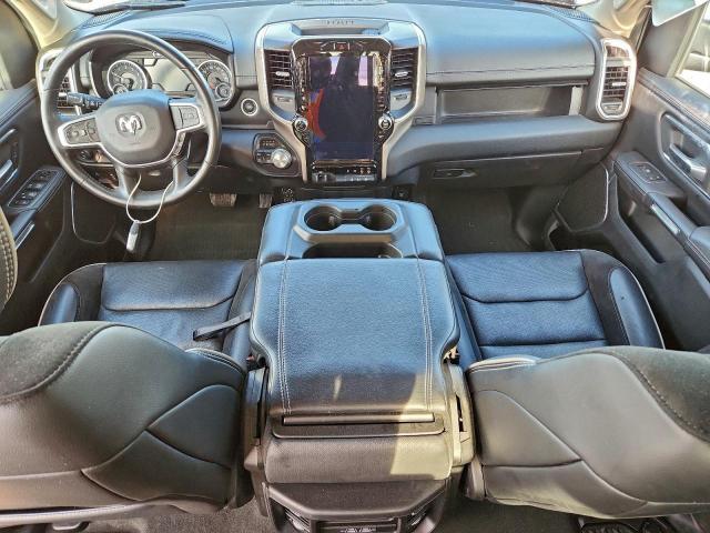 Ram 1500 Laramie Image 6