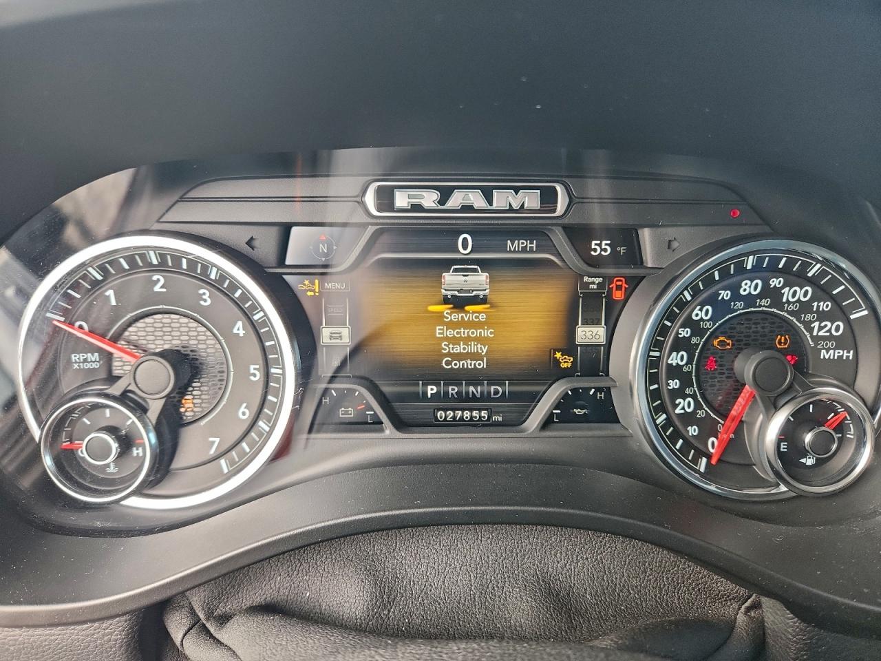 Ram 1500 Laramie Image 10