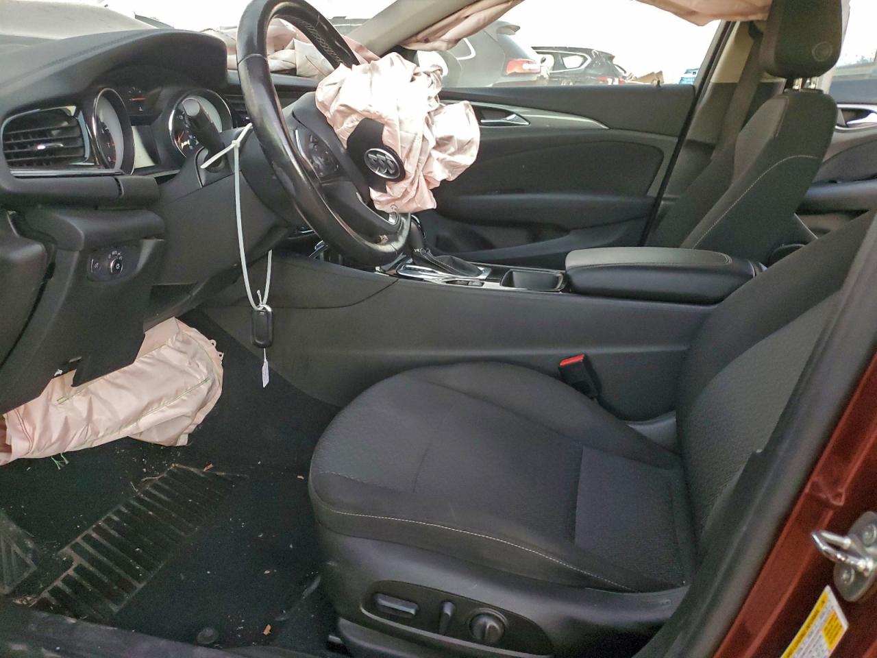 Buick Regal Preferred Image 8