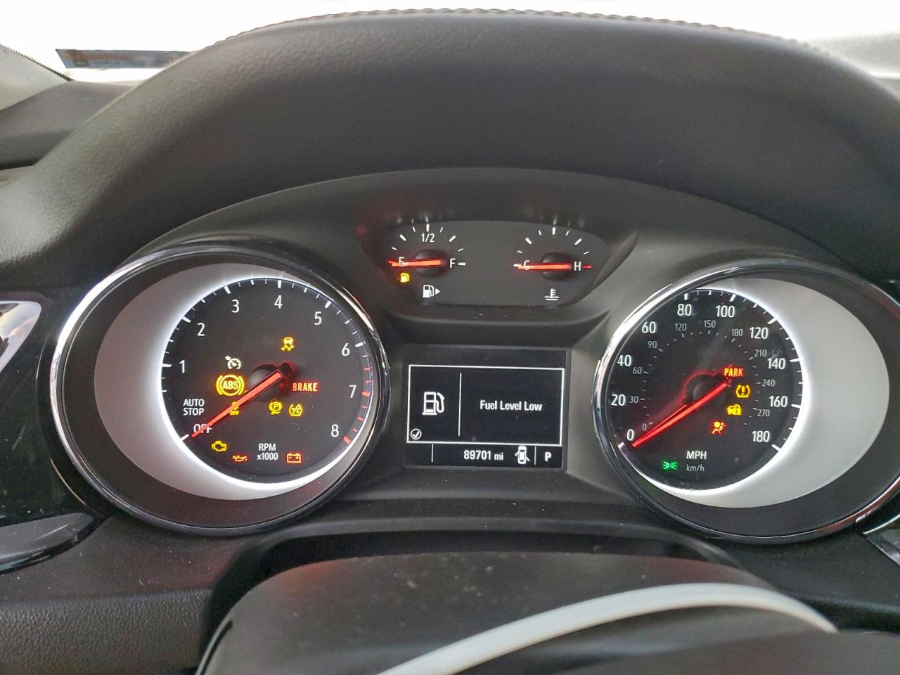 Buick Regal Preferred Image 9