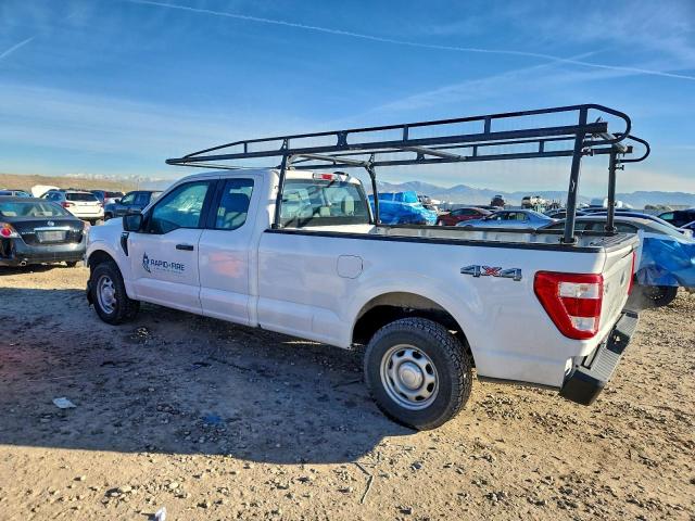 Ford F-150 Super Cab Image 12
