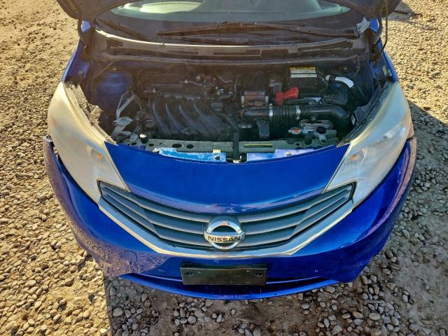 Nissan Versa S Image 11