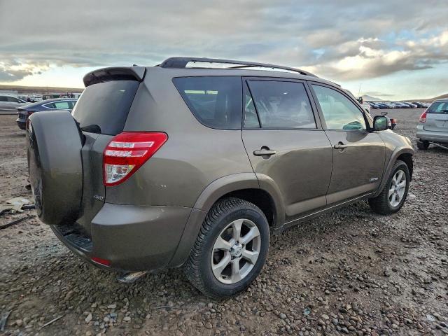Toyota RAV4 Limited Image 10
