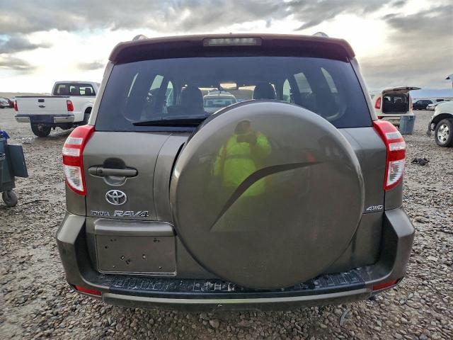 Toyota RAV4 Limited Image 4