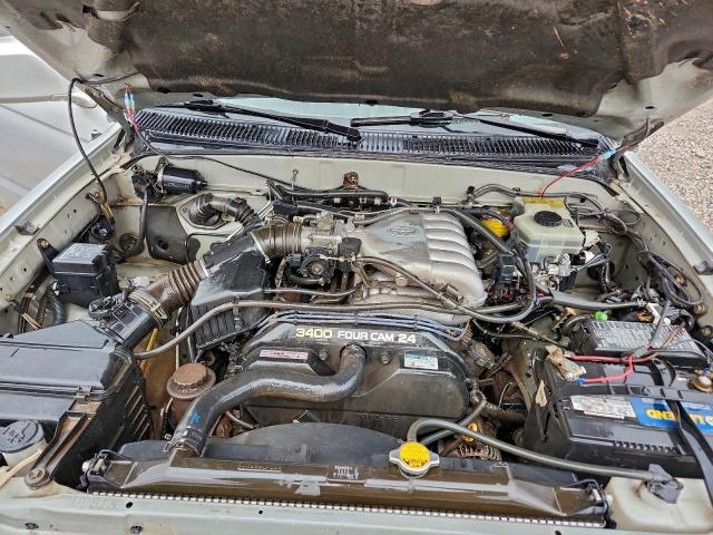 Toyota 4Runner Sr5 Image 11