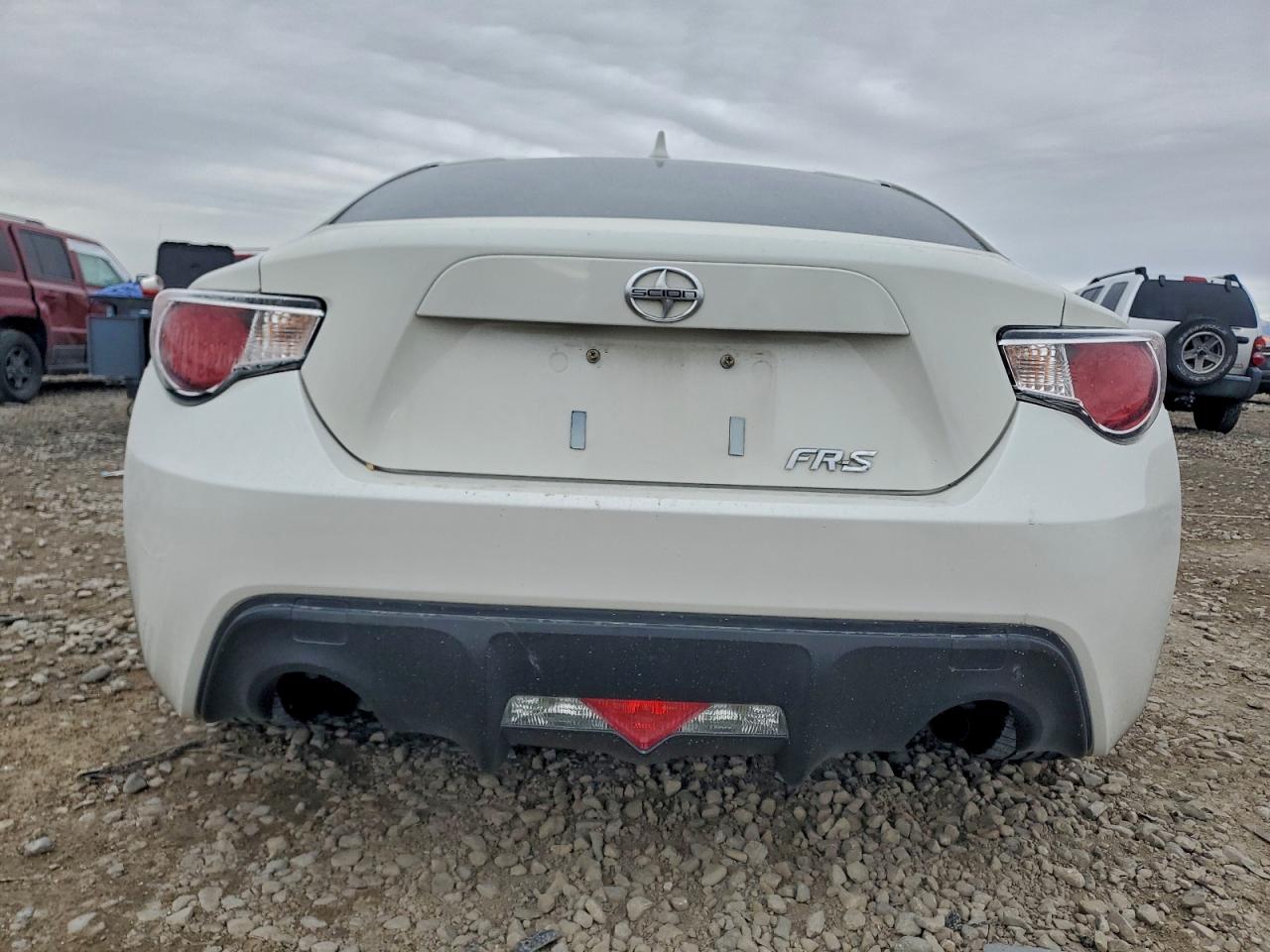 Toyota Scion Image 6