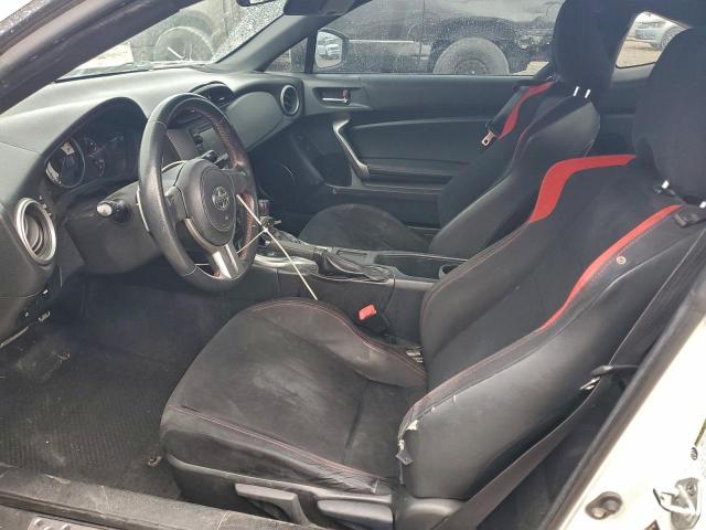 Toyota Scion Image 8