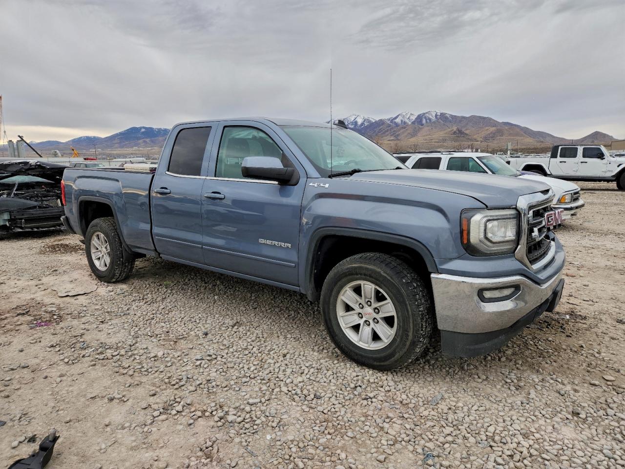 GMC Sierra K1500 Sle Image 9