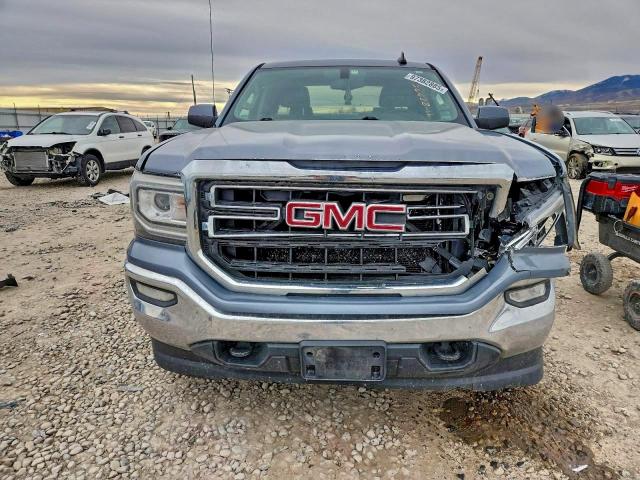 GMC Sierra K1500 Sle Image 3