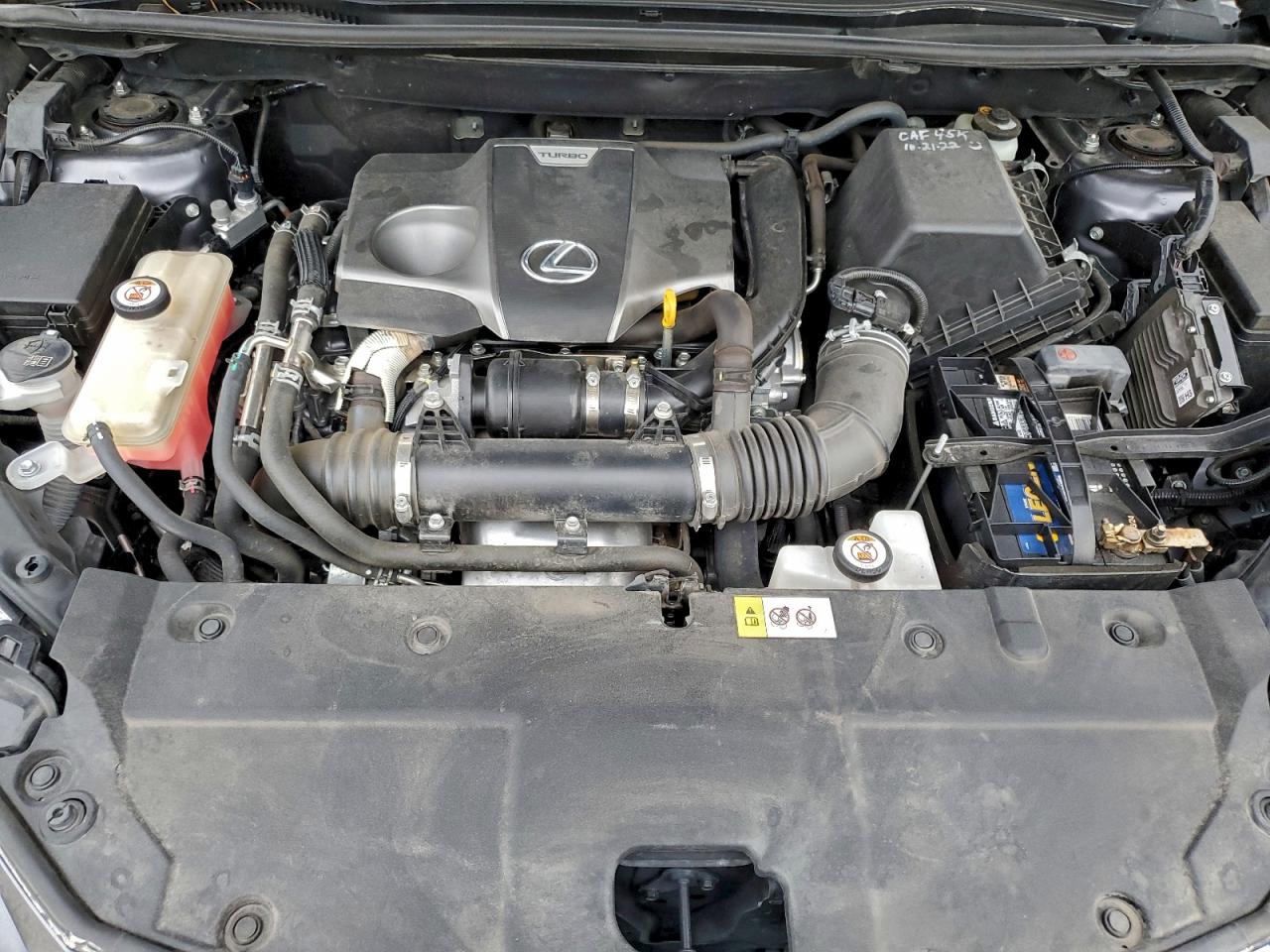 Lexus NX 300 Base Image 3