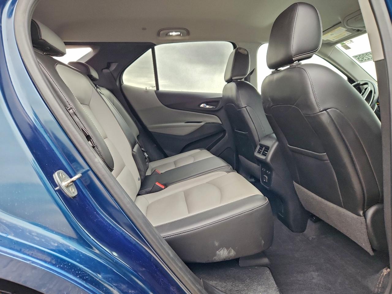 Chevrolet Equinox Premier Image 8