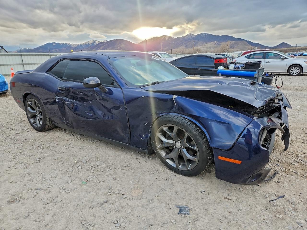 Dodge Challenger Sxt Plus Image 4