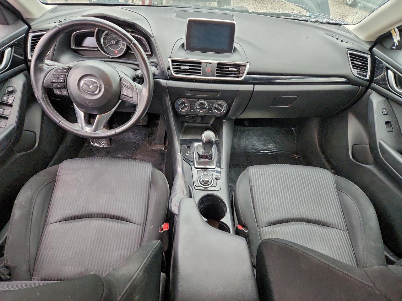 Mazda 3 Touring Image 6