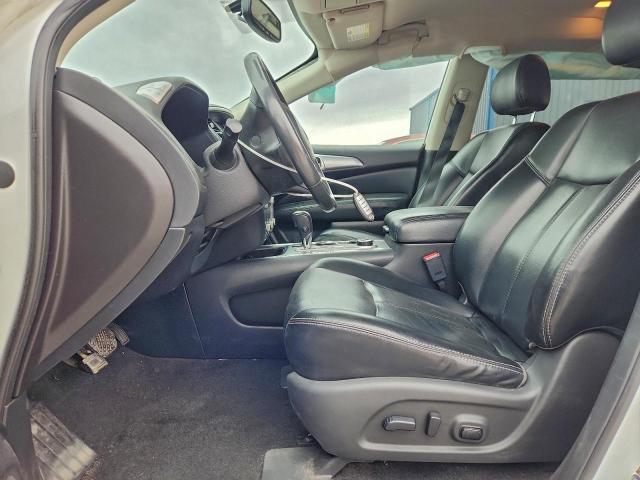 Nissan Pathfinder S Image 10