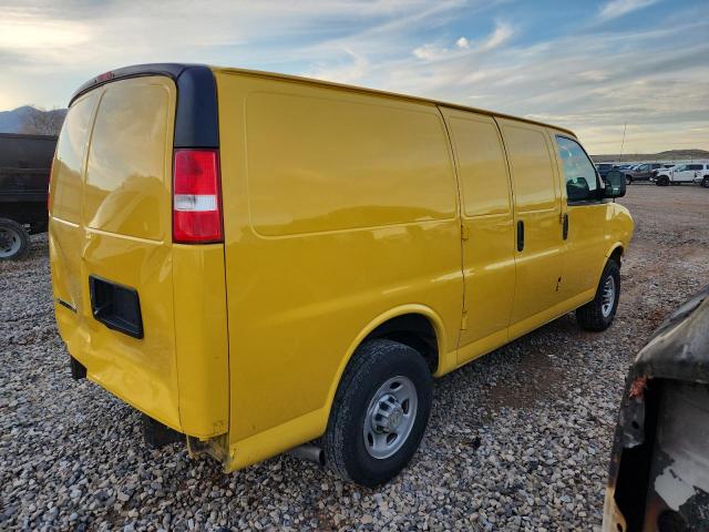 Chevrolet Express Image 2