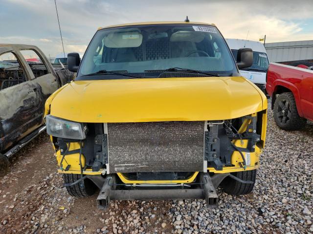 Chevrolet Express Image 8