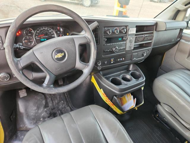 Chevrolet Express Image 5