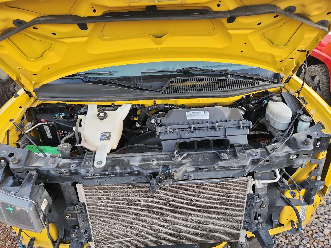 Chevrolet Express Image 10