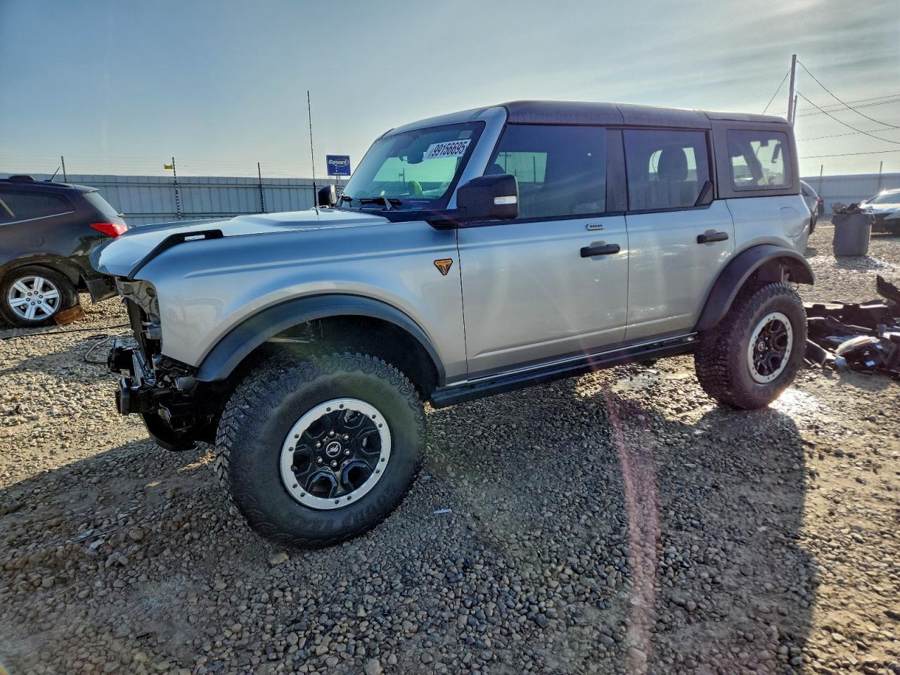 Ford Bronco Base Image 1