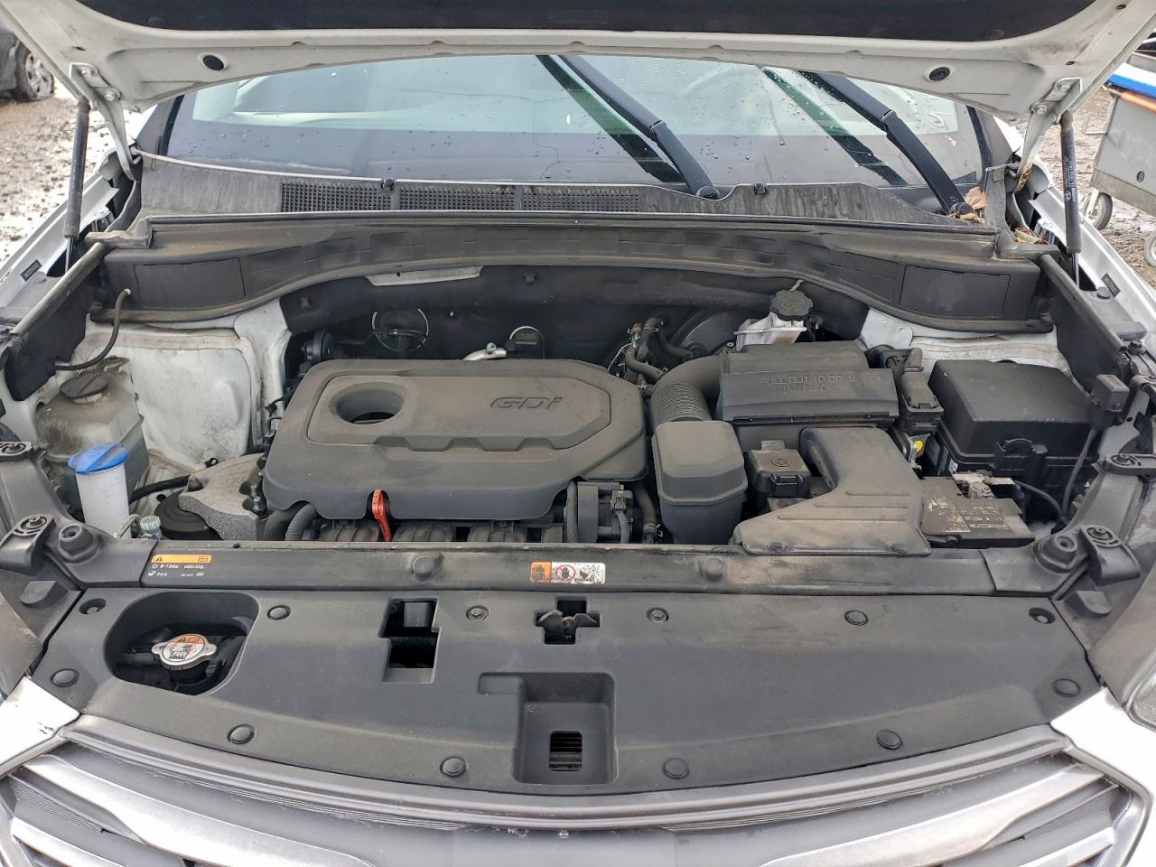 Hyundai SANTA FE Image 6