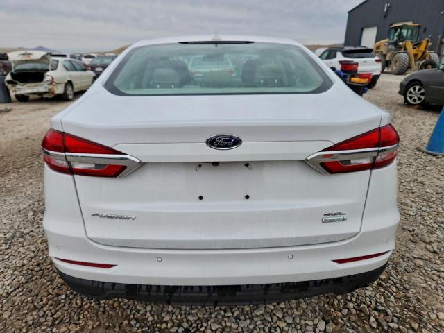 Ford Fusion Sel Image 3