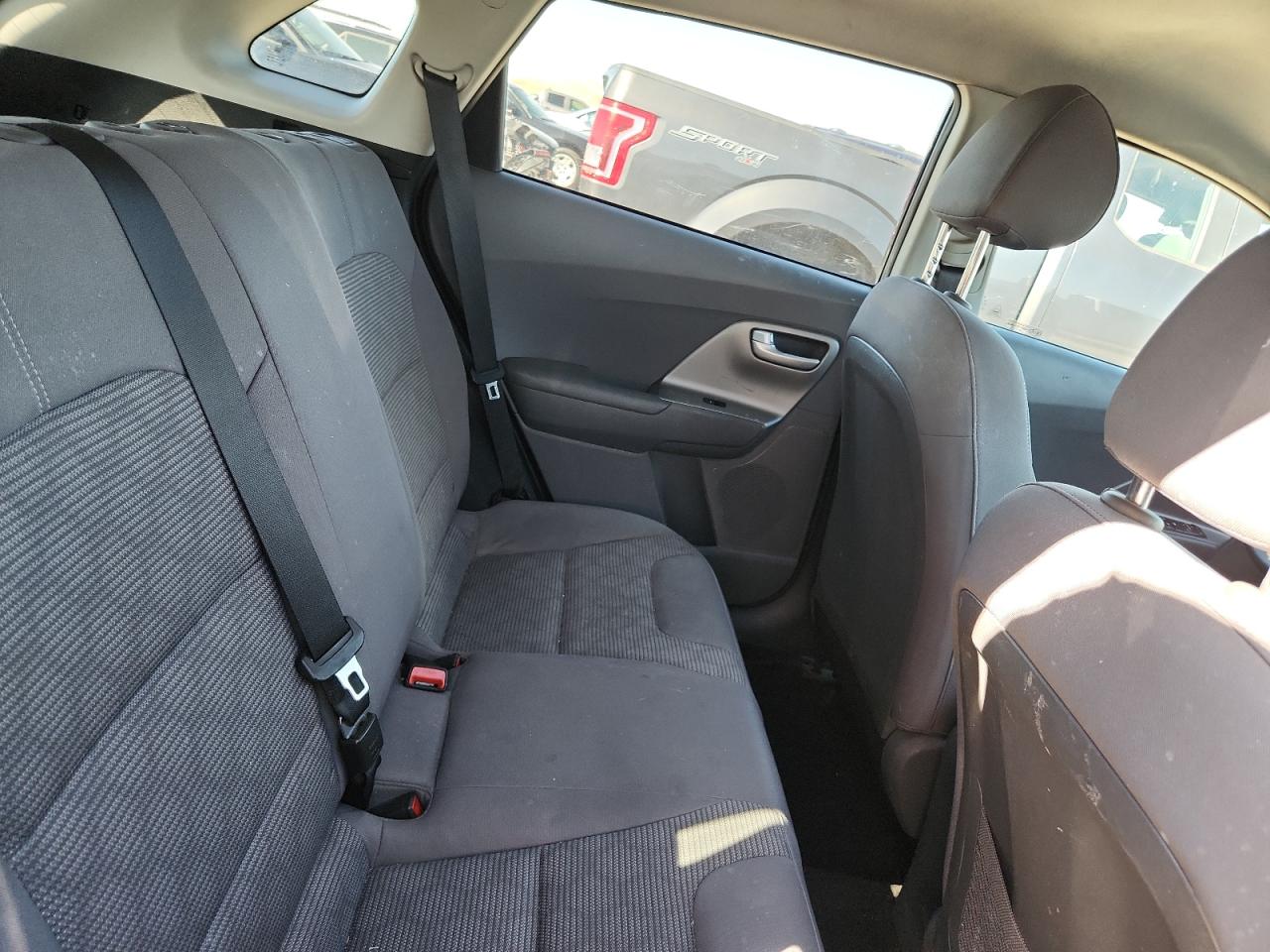 Kia Niro Lx Image 10