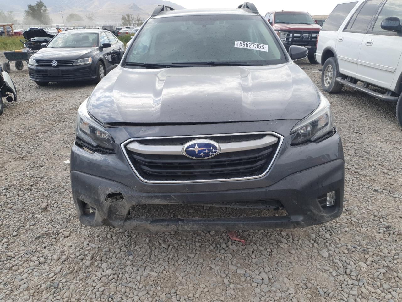 Subaru Outback Premium Image 3