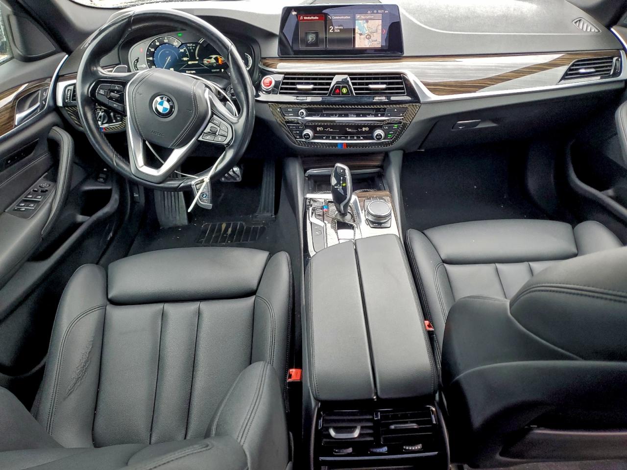 BMW 5 Series Image 7