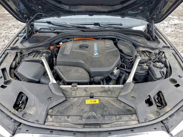 BMW 5 Series Image 12