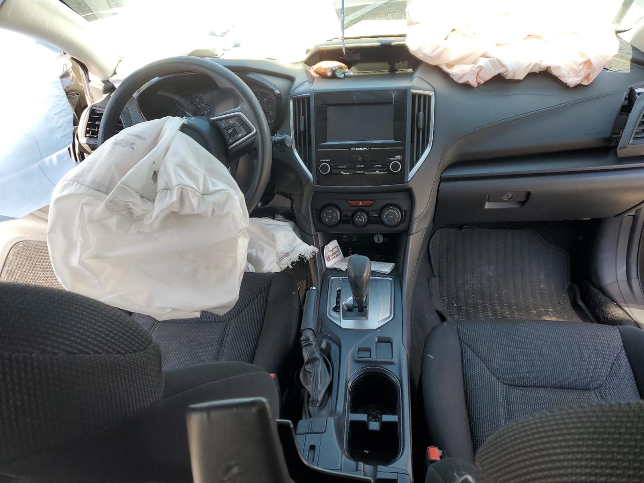 Subaru Impreza Image 10